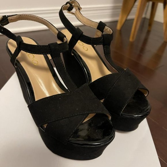 Aldo Wedge Sandals Black Suede - Picture 2 of 4